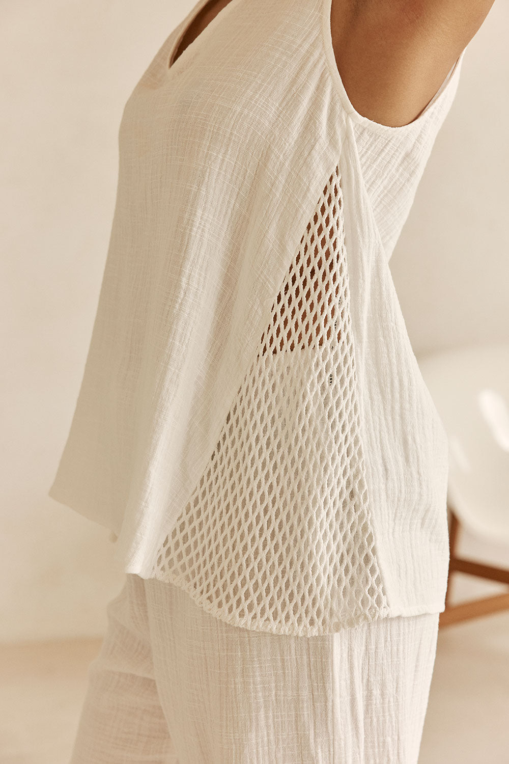 SAMPLE-Dita Top