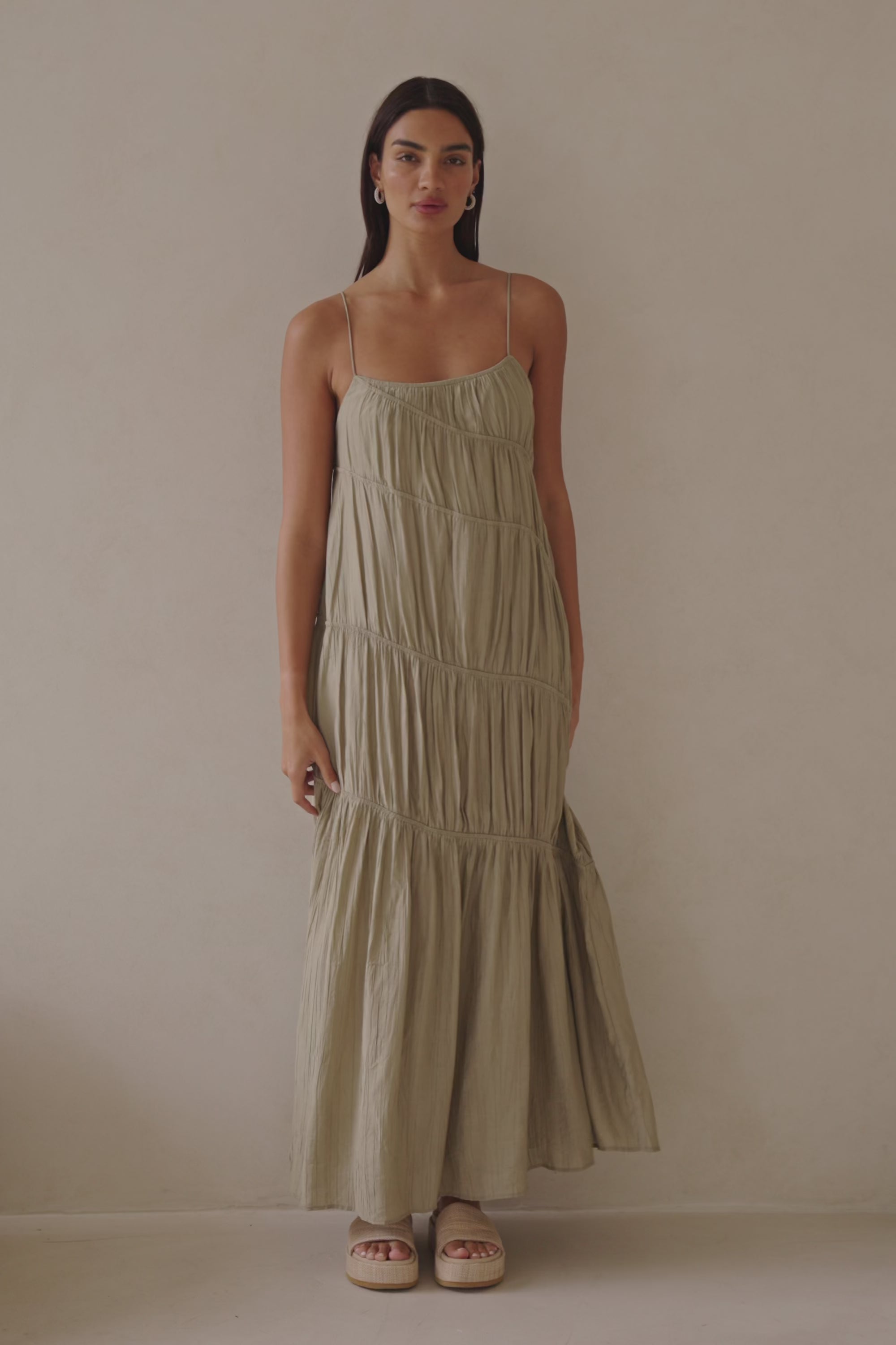 Daysia Dress - Taupe